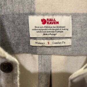 Fjallraven Gray and Cream Button Down Shirt